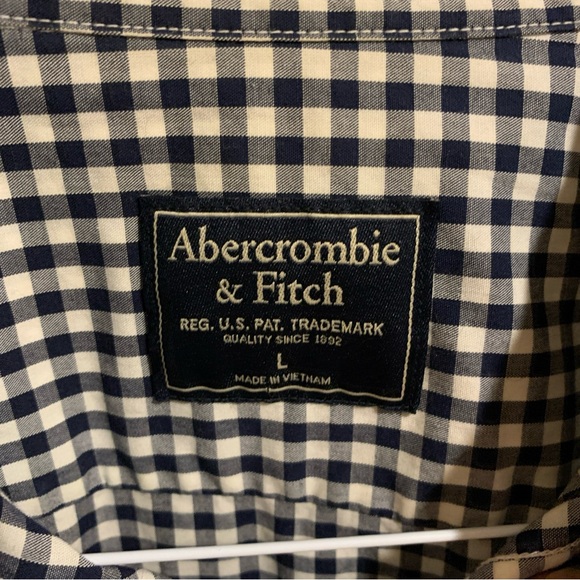 Abercrombie & Fitch Size Large Long Sleeve Button Down Shirt - Picture 4 of 10